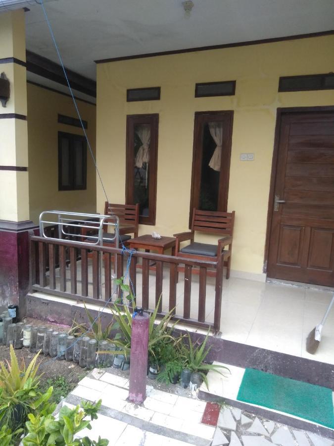 Homestay Family Gili Meno